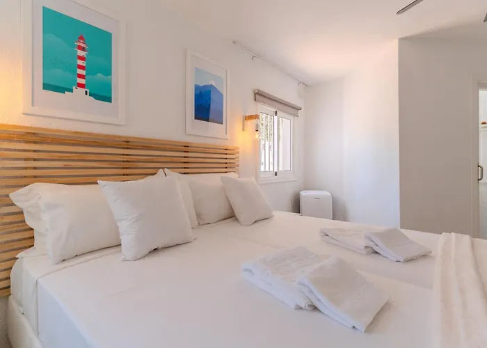 Colina Blanca Sunset View Адехе